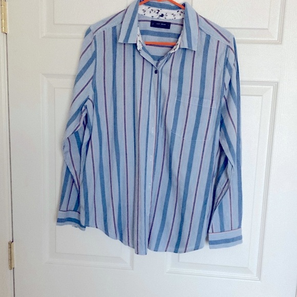 Lucky Brand. Size L  Womens man tailored shirt - Picture 1 of 4
